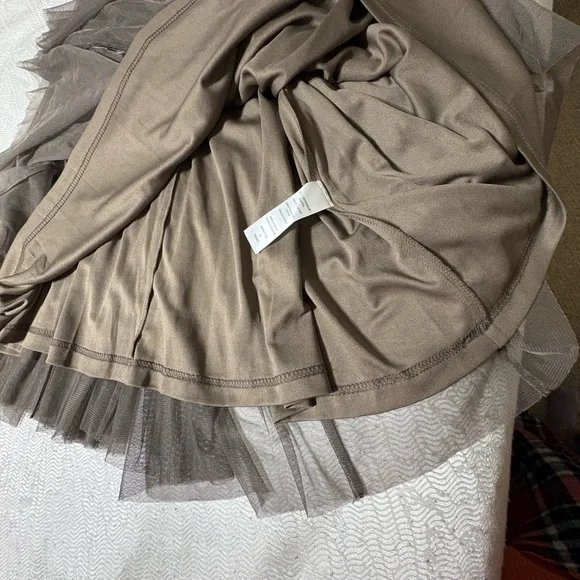 Adrianna Papell Brown Evening Gown - Picture 15 of 17